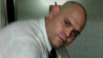 Se entregó el empleado de la funeraria que se sacó una foto junto al cadáver de Maradona