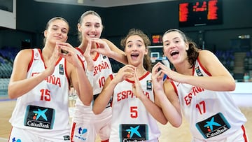 ¡A la final! La Sub-16 completa otro pleno español