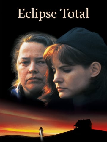 Dolores Clairbone (la novela en la que se basa esta película) fue publicada en 1992 y la película fue estrenada en 1995 y protagonizada por las fantásticas Kathy Bates (una vez más) y Jennifer Jason Leigh. Dolores Clairbone vive en una isla de Maine y es acusada de la muerte de Vera, su empleadora. La hija de Dolores, Selena, vuelve a la isla después de mucho tiempo alejada de su hogar y su madre debido a este motivo y poco a poco se irá enfrentando al sórdido pasado de su familia.