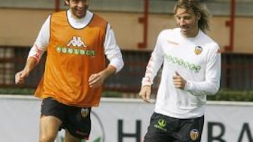 Dealbert sobre Villa: "Me ha dicho que tienes mejores sensaciones que ayer"