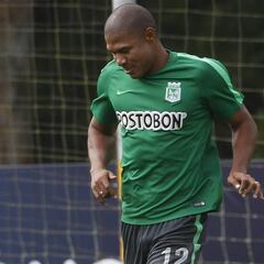 Alexis Henríquez renueva con Nacional hasta 2019