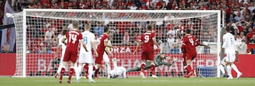 Mane scores and it's 1-1.
