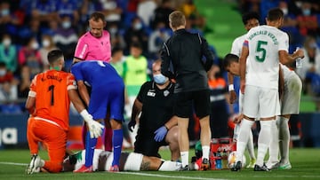 Pedro Bigas of Elche gets injured during the spanish league, La Liga Santander, football match played between Getafe CF and Elche CF at Coliseo Alfonso Perez stadium on September 13, 2021, in Getafe, Madrid, Spain.
 AFP7 
 13/09/2021 ONLY FOR USE IN SPAIN