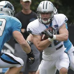 El gran movimiento de McCaffrey frente a Kuechly
