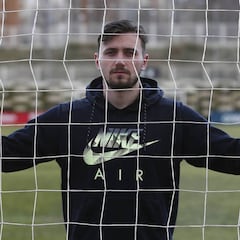 Dimitrievski: “Oblak le da mucho al Atleti, siempre sabe qué hacer”