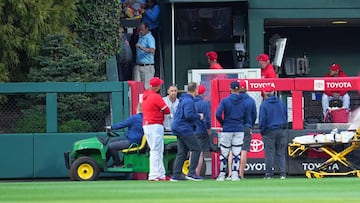 PHILADELPHIA, PA - MAY 5: Medical staff tend to a fan who fell into the bullpen in the top of the first inning of the game during the game between the Boston Red Sox and Philadelphia Phillies at Citizens Bank Park on May 5, 2023 in Philadelphia, Pennsylvania. Mitchell Leff/Getty Images/AFP (Photo by Mitchell Leff / GETTY IMAGES NORTH AMERICA / Getty Images via AFP)