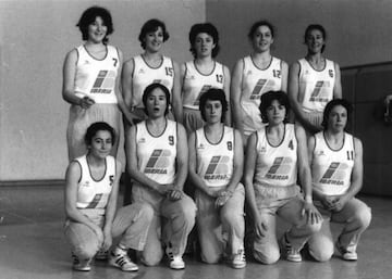 Las pioneras del baloncesto femenino en España