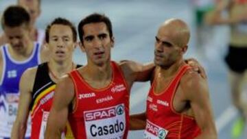 <b>EN CABEZA. </b>Reyes Estévez y Arturo Casado fueron primero y segundo en la última de las semifinales de los 1.500 metros.