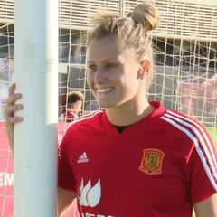 Sandra Paños: "Soy una chica ambiciosa que siempre quiere crecer"