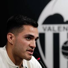 Maxi Gómez: "Barça y Atleti contaban conmigo, pero mi primera opción fue el Valencia"