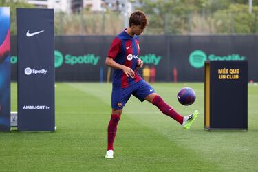 Primeros toques de balón del portugués con su nueva camiseta.