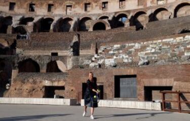 Sharapova entrena en el Coliseo de Roma
