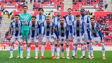 Los jugadores del Espanyol antes del partido contra el Mallorca de Copa del Rey.