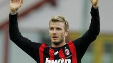 <b>FELIZ. </b>Beckham ha conseguido su sueño de seguir en el Milán.