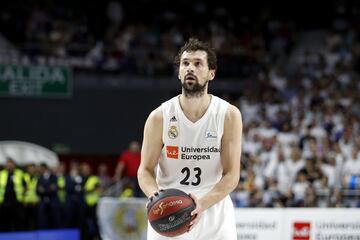 Sergio Llull se dispone a lanzar su segundo tiro libre a 9,4 segundos del final.