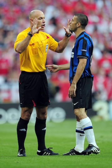 Walter Samuel made 72 Champions League appearances for Roma, Real Madrid, Inter and Basel, receiving 26 cards, which were all yellow. He was sent off once for two bookings.