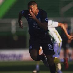 Oficial: el '9' que sonó en Colo Colo llega a otro club chileno