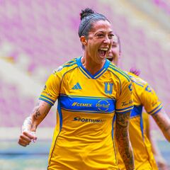 Jenni ‘aprieta’ el inicio de la era Sonia Bermúdez