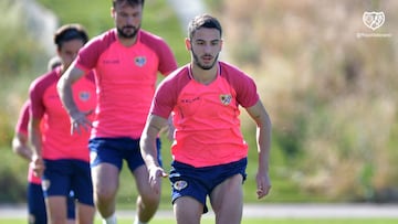 Andr&eacute;s Mart&iacute;n, en un entrenamiento con el Rayo.