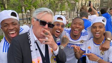 Ancelotti y jugadores del Real Madrid.