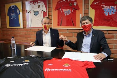 El Gimnàstic de Tarragona ficha al CEO de Paradox Interactive; nueva camiseta