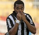 Robinho: "Mi futuro está en Italia o España"