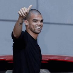 Mou sigue sin olvidarse de Pepe