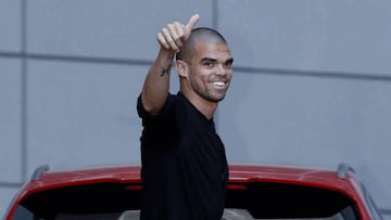 Mou sigue sin olvidarse de Pepe