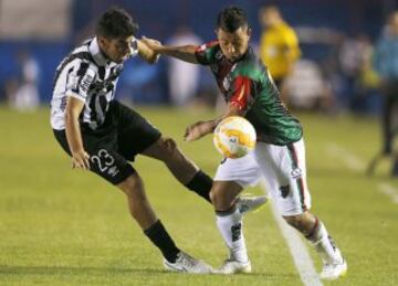 Palestino se encontró con un rival que le planteo un juego parecido al que practican ellos.