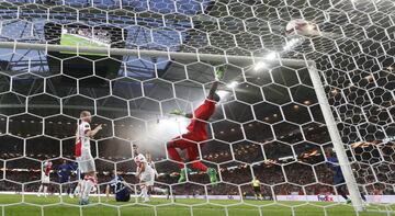 Manchester United win the Europa League with a 2-0 victory over Ajax.