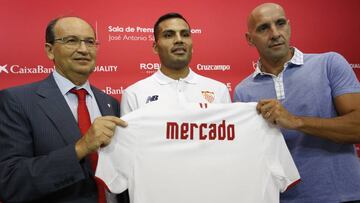 Gabriel Mercado en su presentaci&oacute;n. 