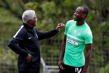 El cuadro verdolaga sigue entrenando para preparar el clásico del fin de semana ante América de Cali en el Estadio Atanasio Girardot.