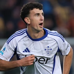 Jacobo Ramón golpea la puerta