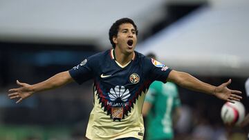 América vence a Pumas en el Estadio Azteca