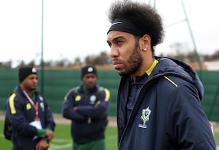 Lío en Gabón: el gobierno fulmina a Aubameyang