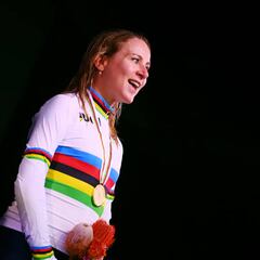 Romandía, final del calendario con Annemiek Van Vleuten de arcoíris