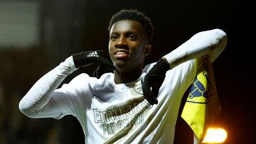 Eddie Nketiah, jugador del Arsenal, celebra un gol contra el Oxford United.