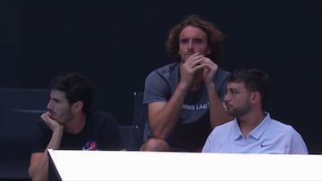 Tsitsipas, uno más en el equipo de Badosa
