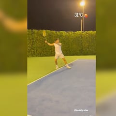 Watch Bale’s ridiculous forehand