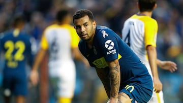 Edwin Cardona durante un partido con Boca Juniors.