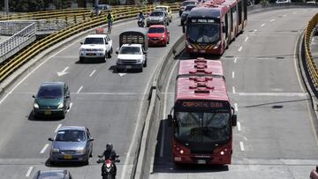 Veh&iacute;culos en Bogot&aacute;, Colombia