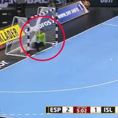 Los Hispanos nunca se encontraron un gol así: atentos al portero islandés