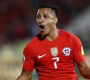 Alexis, imparable: supera a Zamorano y amenaza a Salas