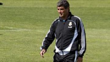 "He logrado el objetivo que me pusieron al llegar aquí, que era entrar en la Champions", ha reconocido Juande Ramos, quien ha defendido su trabajo al frente del Real Madrid: "Desde que llegué hemos sumado dos puntos más que el Barcelona".