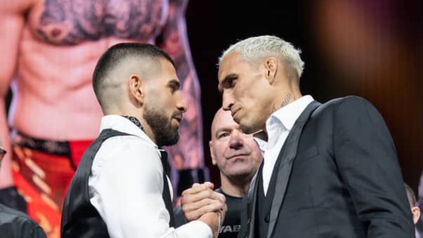 Topuria, entre abucheos: “Si noqueas a leyendas terminas siendo una”