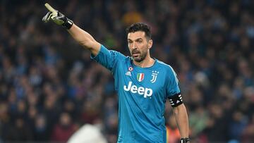 Even when I'm 80 I would play for Juventus or Italy - Buffon