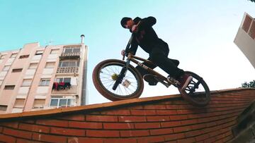 Stephan Atencio en el vídeo BCN Amigos de DigBMX.