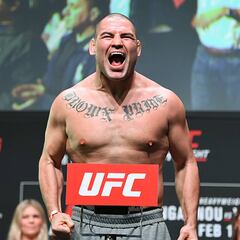 Jueza rechaza por tercera vez libertad bajo fianza a Caín Velásquez