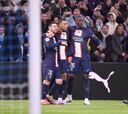 Mbappé y Messi hacen trizas al Marsella