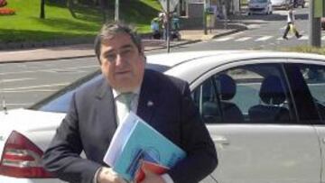 <b>TRABAJO PENDIENTE. </b>Lendoiro ya trabaja en las renovaciones de Lotina y de varios jugadores.